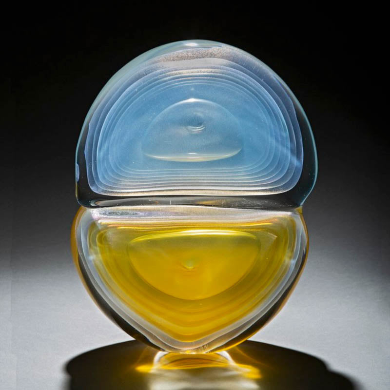Vibration Sculpture Alfredo Barbini, 1960. Multi-layered opalescent glass in shades of yellow and blue with two large bubble inclusions. Courtesy of David Huchthausen.