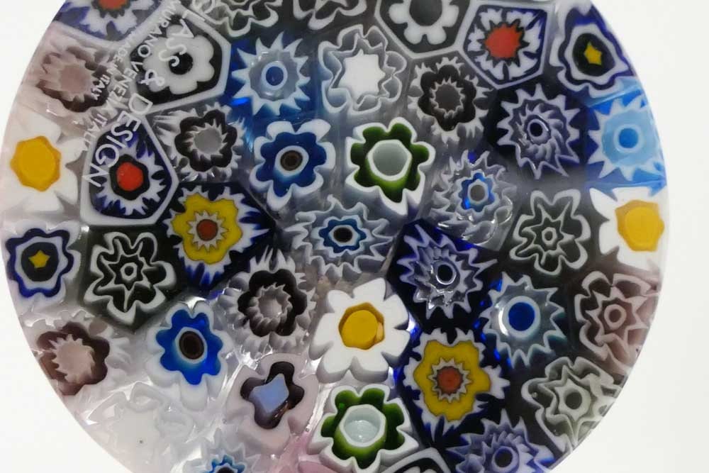 Paperweight with Murrine Round - Murano Glass