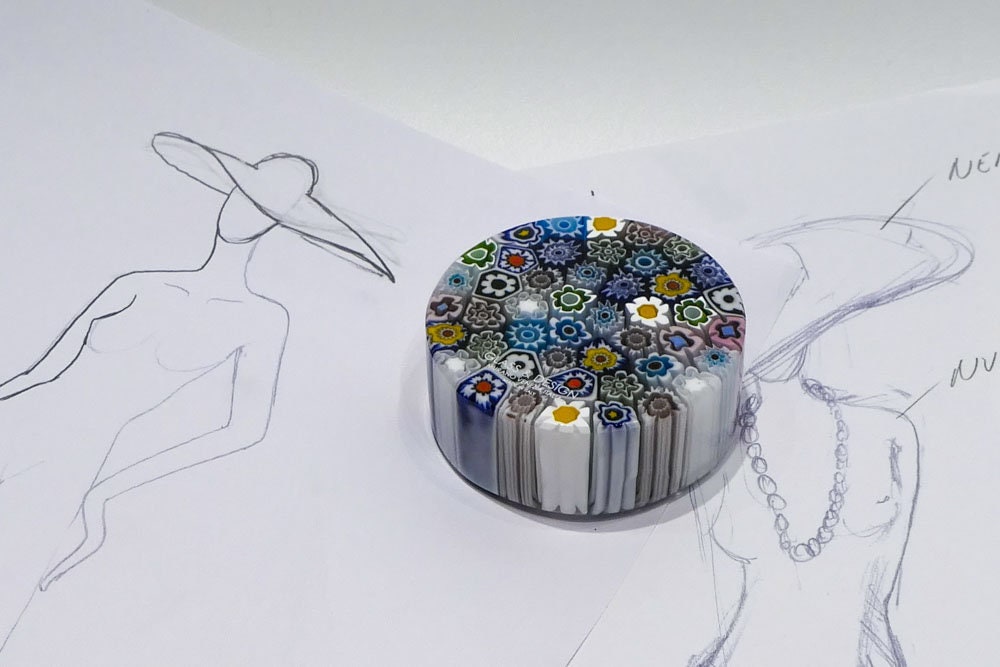 Paperweight with Murrine Round - Murano Glass
