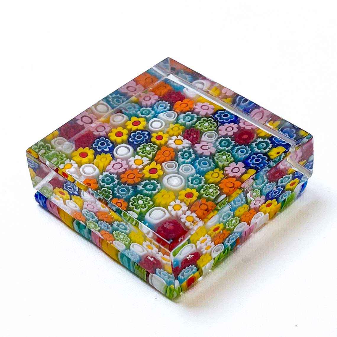 Elegant paperweight with murrine - Murano Glass