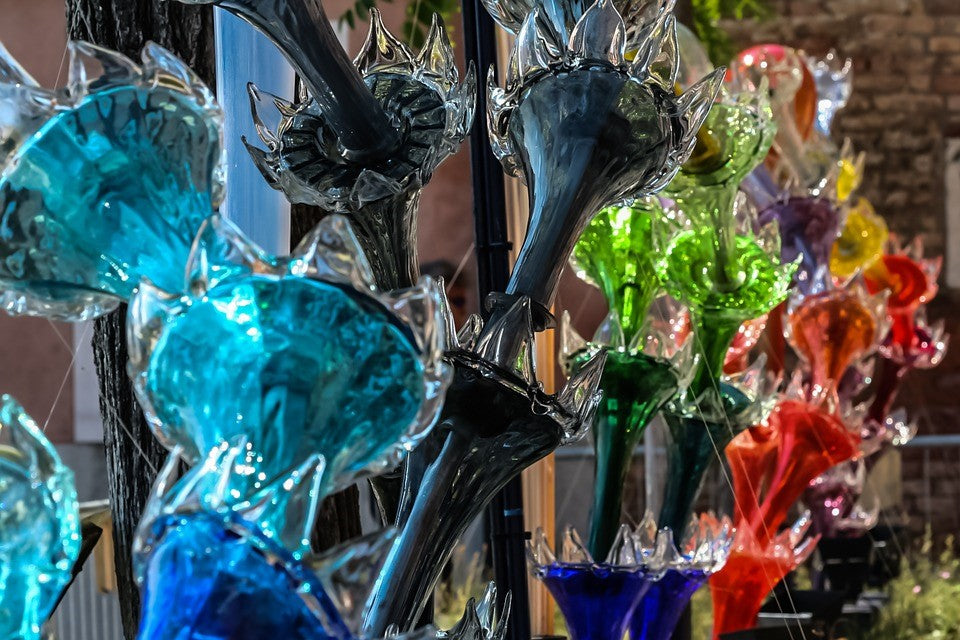 How Is Murano Glass Coloured?