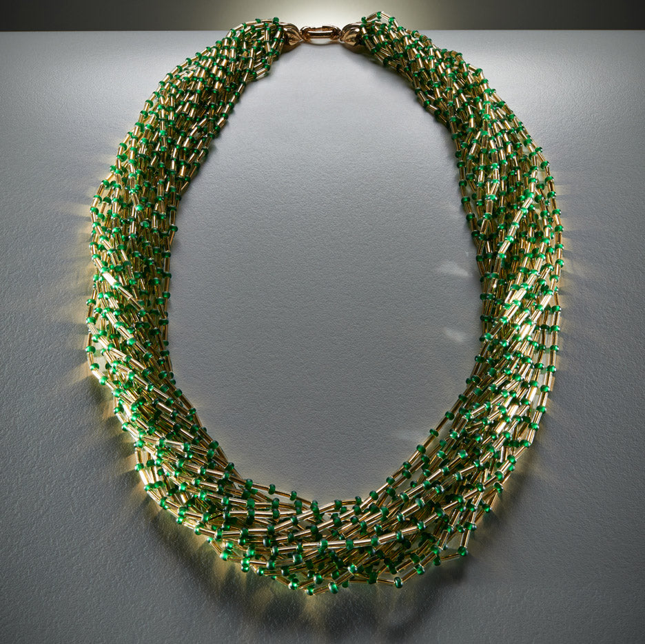 Luminosa Torchon Baguette Necklace – Gold & Green